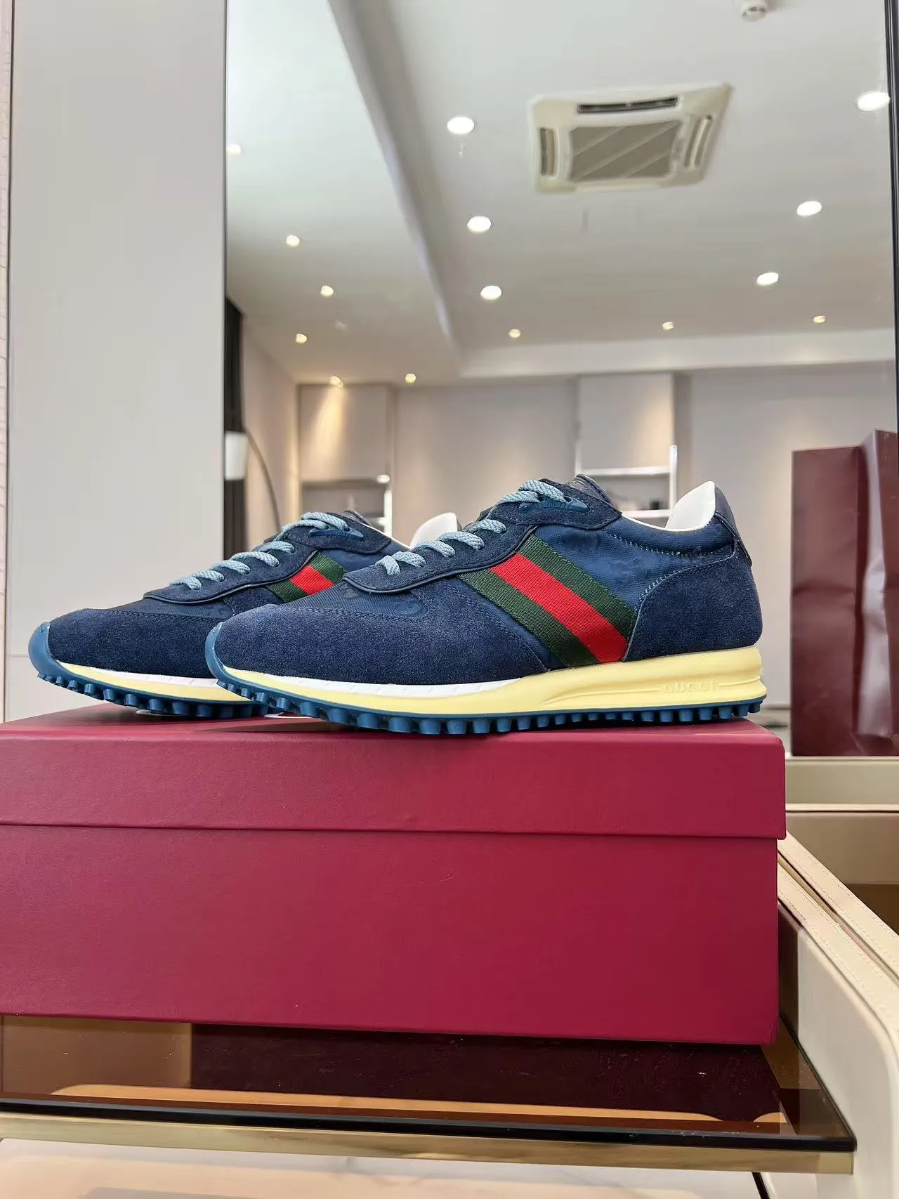 660💰GUCCI Men's New Forrest Gump Sports Shoes Light, comfortable and versatile, full of details, showing retro sports feelings Men's size 39-45